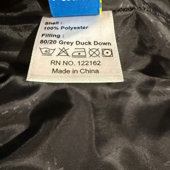 Skhoop - Puffer Skirt in Magenta/Purple - Women's - Duck Down Filled - Picture 8 of 8